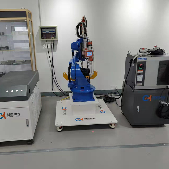 CH3000-GP25 Robot Laser Welding Machine