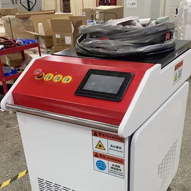 CH2000 Handheld Laser Cleaning Machine